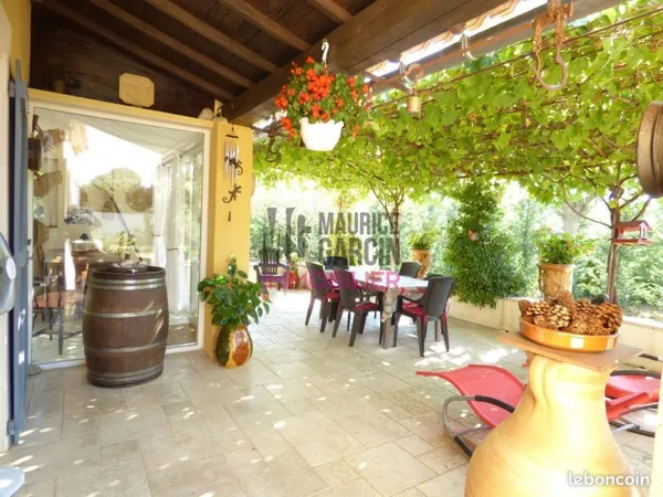 Maison 4 pièces 168 m²