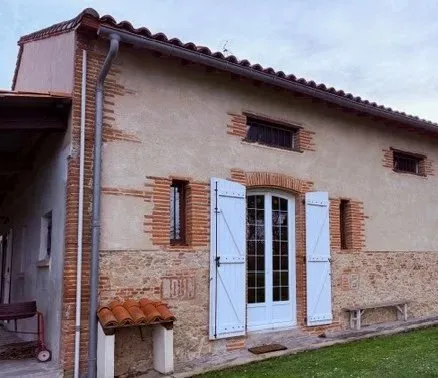Grand logement 2 pièces