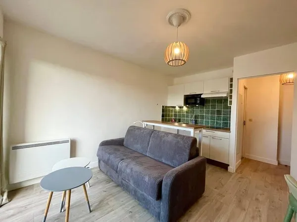 Studio 1 pièce 21 m²