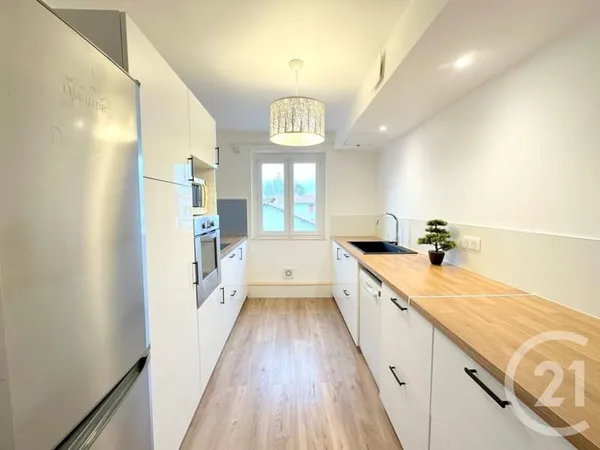 Appartement 2 pièces 65 m²