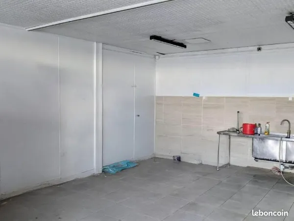 Bureaux traiteur 80 m²