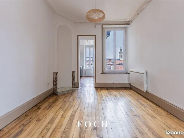 Appartement 3 pièces 42 m²