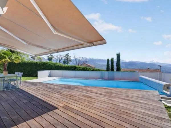 Maison 8 pièces 189 m²