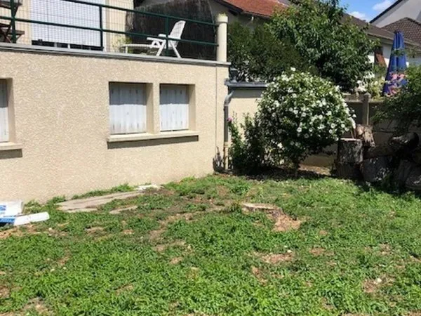 Studio 1 pièce 27 m²