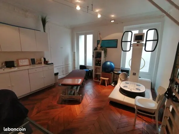 Local 20m² Médical ou Paramédical dans SCM