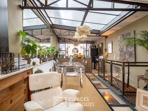 Loft d'exception - 80 M² de lumière et de matières brutes au coeur de Vauban