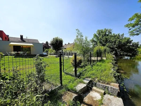 Maison 11 pièces 204 m²
