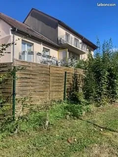 Pulnoy, résidentiel, arboré beau 3p, cuisine équipée, garage, parking