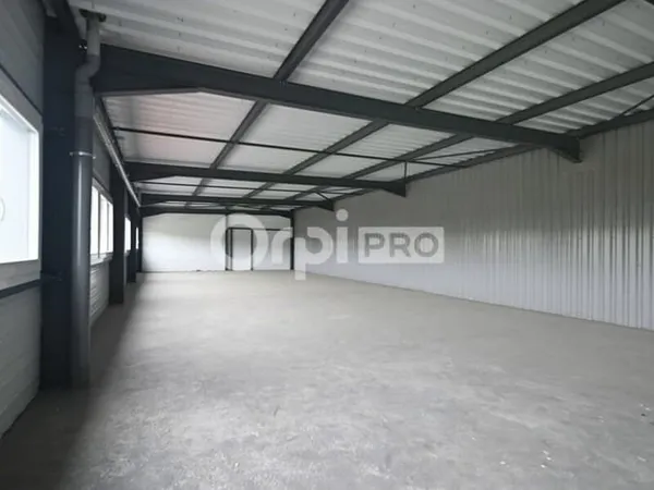 Bureaux 140 m²