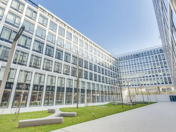 Bureaux 1509 m²