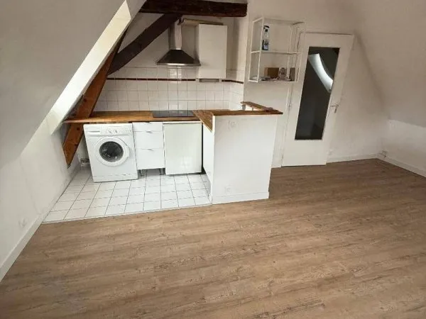 Studio 1 pièce 30 m²