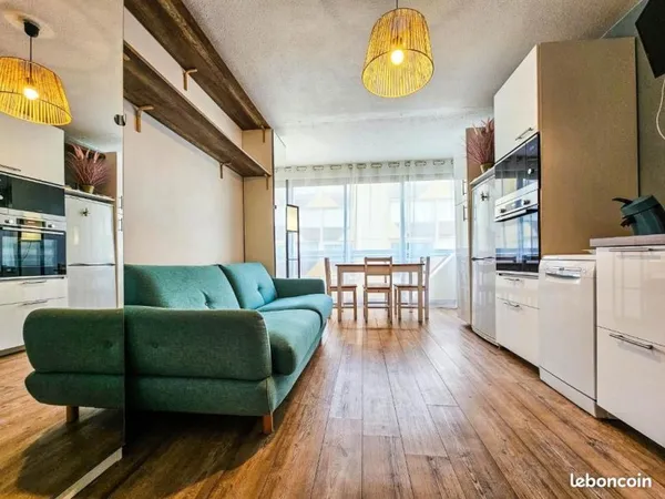 Studio cabine 24 m² meublé 400m de la plage