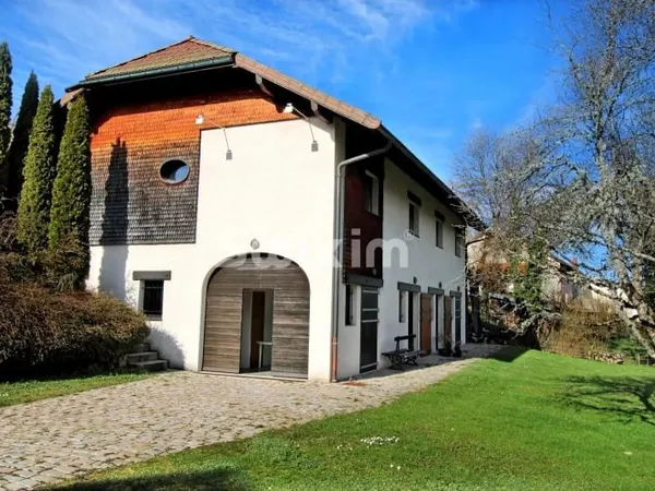Propriété 7 pièces 347 m²