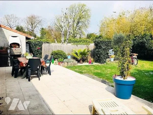 Maison 8 pièces 149 m²