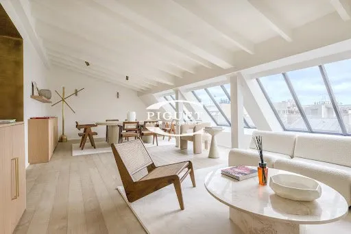 Appartement 6 pièces 235 m²