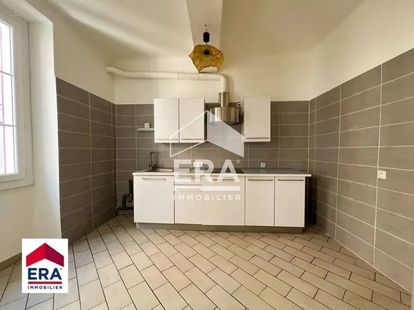 Immeuble de rapport 6 pièces 160 m²