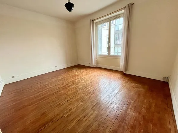 CLEMENCEAU - T3 - 65.08 M²