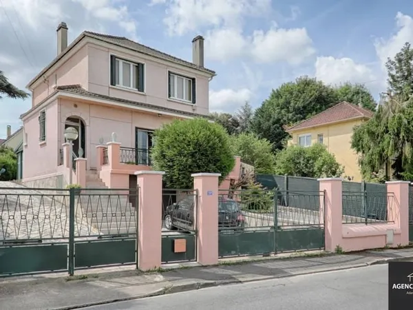 Maison 5 pièces 170 m²