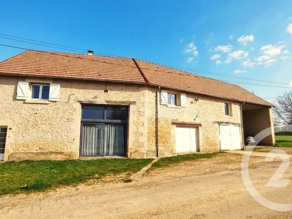Maison 8 pièces 260 m²
