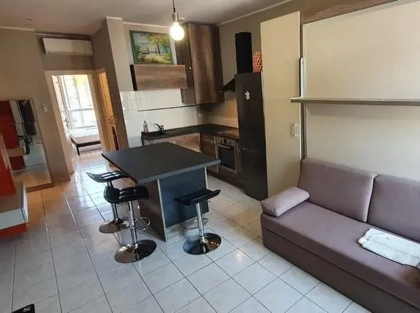 Beau 2P meublé 36m² à 2 pas de la gare de Nice