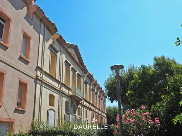 A vendre appartement 2 pièces à CHATEAURENARD avec parking