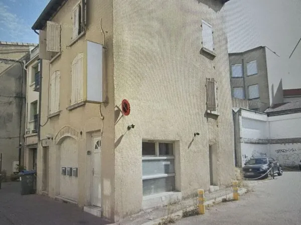 Immeuble 3 pièces 135 m²