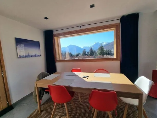 Maison 5 pièces 226 m²