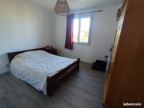 1 chambre dans maison en colocation
