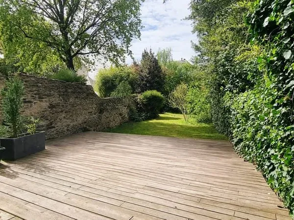 Maison Angers 6 pièce(s) 120 m2 avec jardin bien exposé