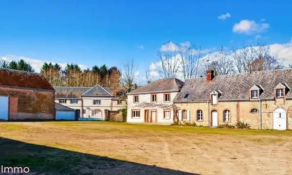 Structure équestre complète sur Illiers-Combray, 10 ha.