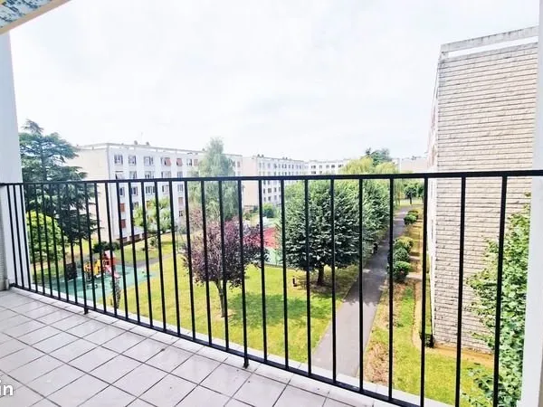 Appartement 5 pièces 104 m²
