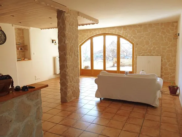 Appartement 3 pièces 86 m²