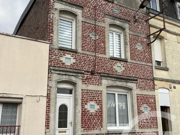 Maison 6 pièces 100 m²
