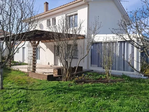 Maison 5 pièces 139 m²