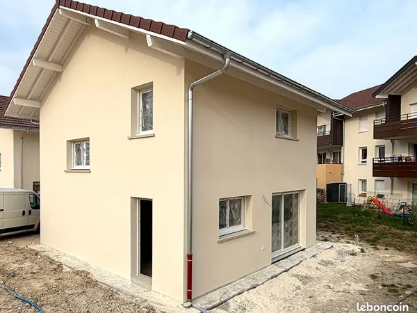 Maison 4 pièces 94 m²