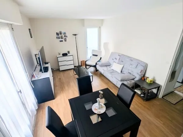 Appartement F2 place de l'Europe