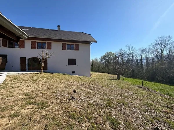 Maison Bloye 4 pièce(s) 105 m2
