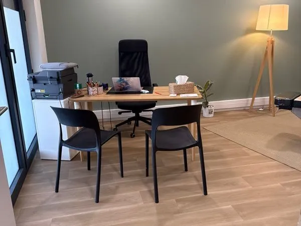 Haguenau - location journée bureau meublé