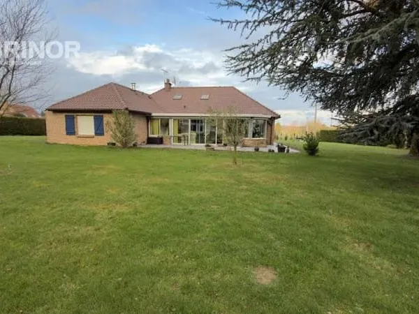 Maison 4 pièces 190 m²