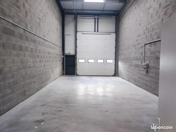 Local 184 m²