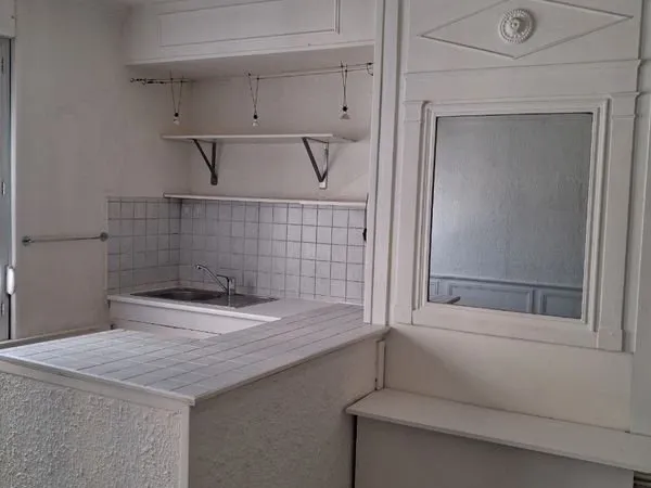 Apparemment 42 m² à louer
