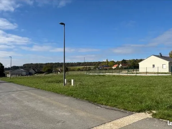 Terrain 694 m² Soulières