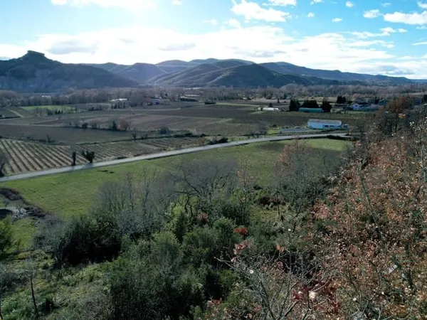 Terrain 4520 m²