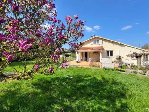 Maison 5 pièces 160 m²