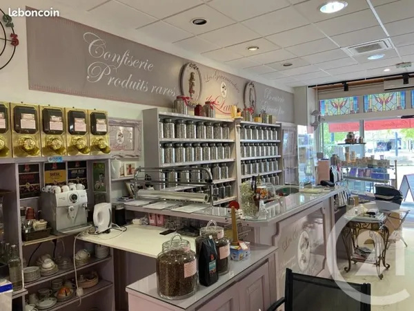 Commerce épicerie fine 100 m²