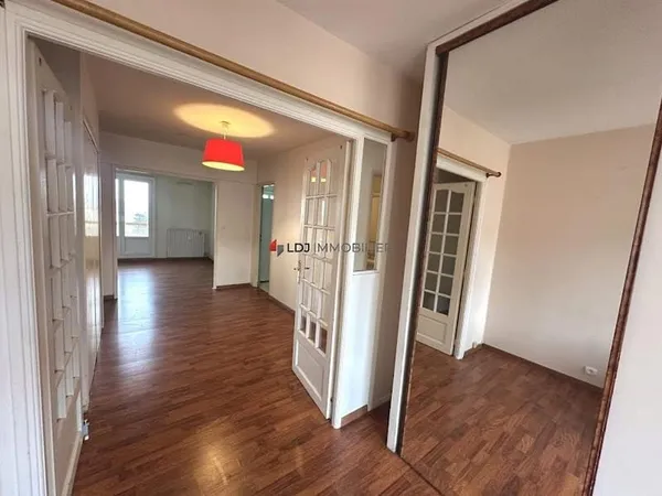 Appartement 5 pièces 95 m²