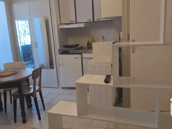 Studio 1 pièce 25 m²