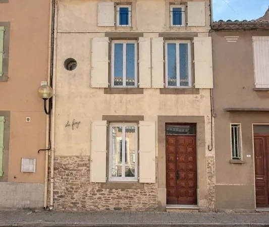 Maison 8 pièces 253 m²