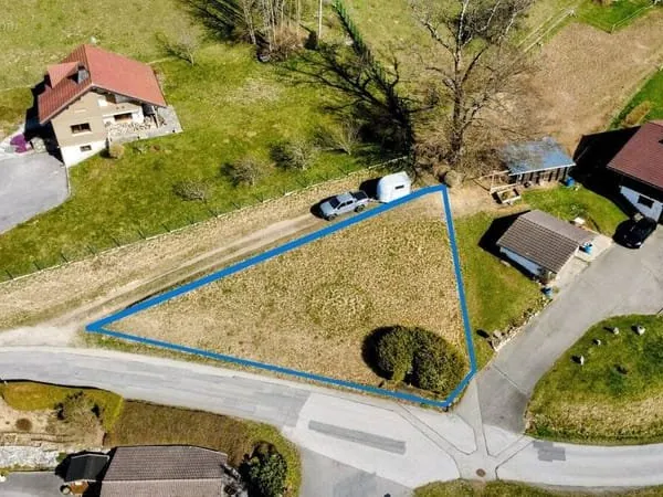Terrain 724 m²