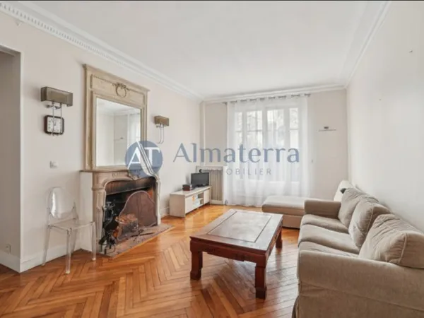 Vends appartement 79m² Paris 16ème - Avenue de Lamballe